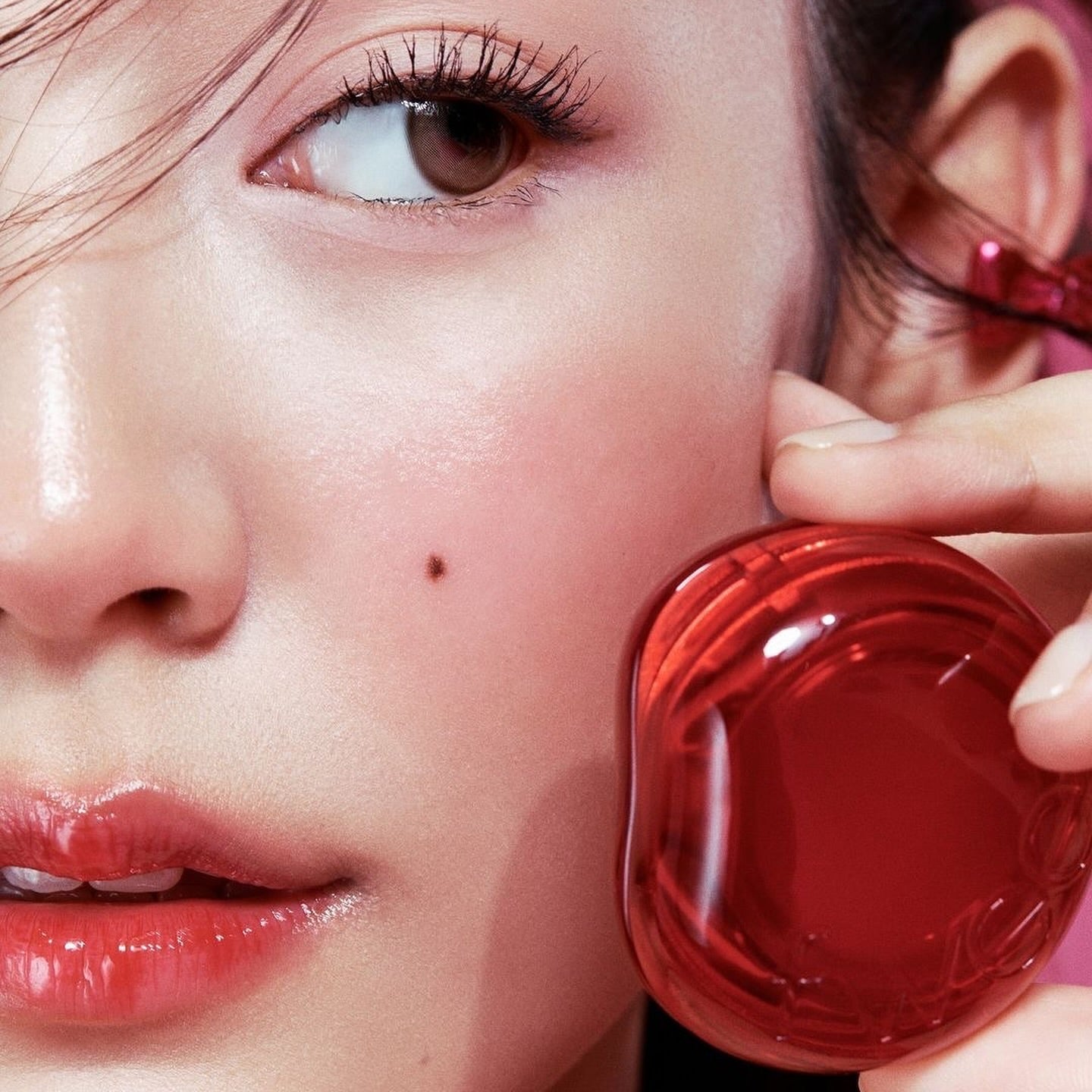 Fwee - Lip & Cheek Glowy Jelly Pot