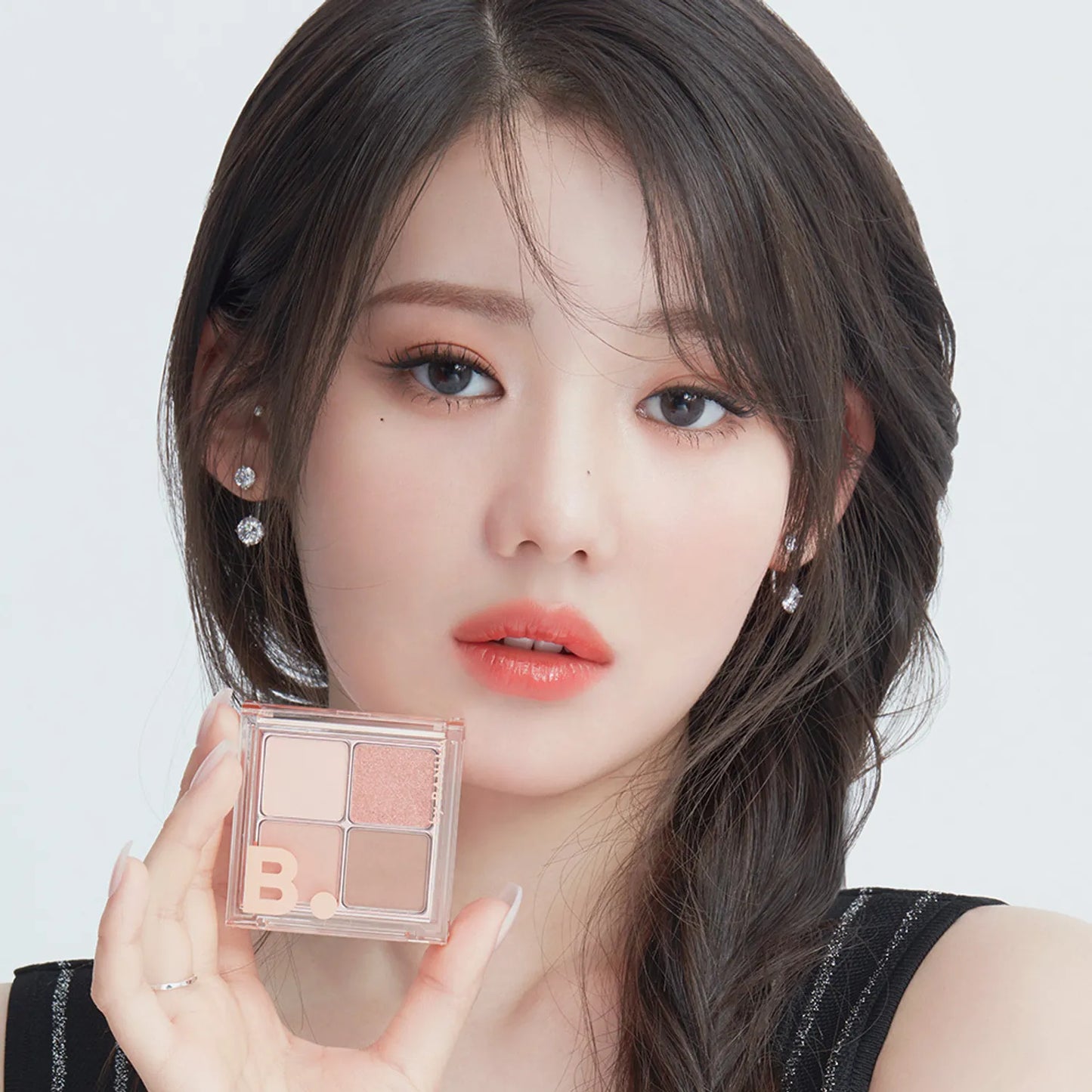 BANILA CO - Mood On Eye Palette + Set Brochas