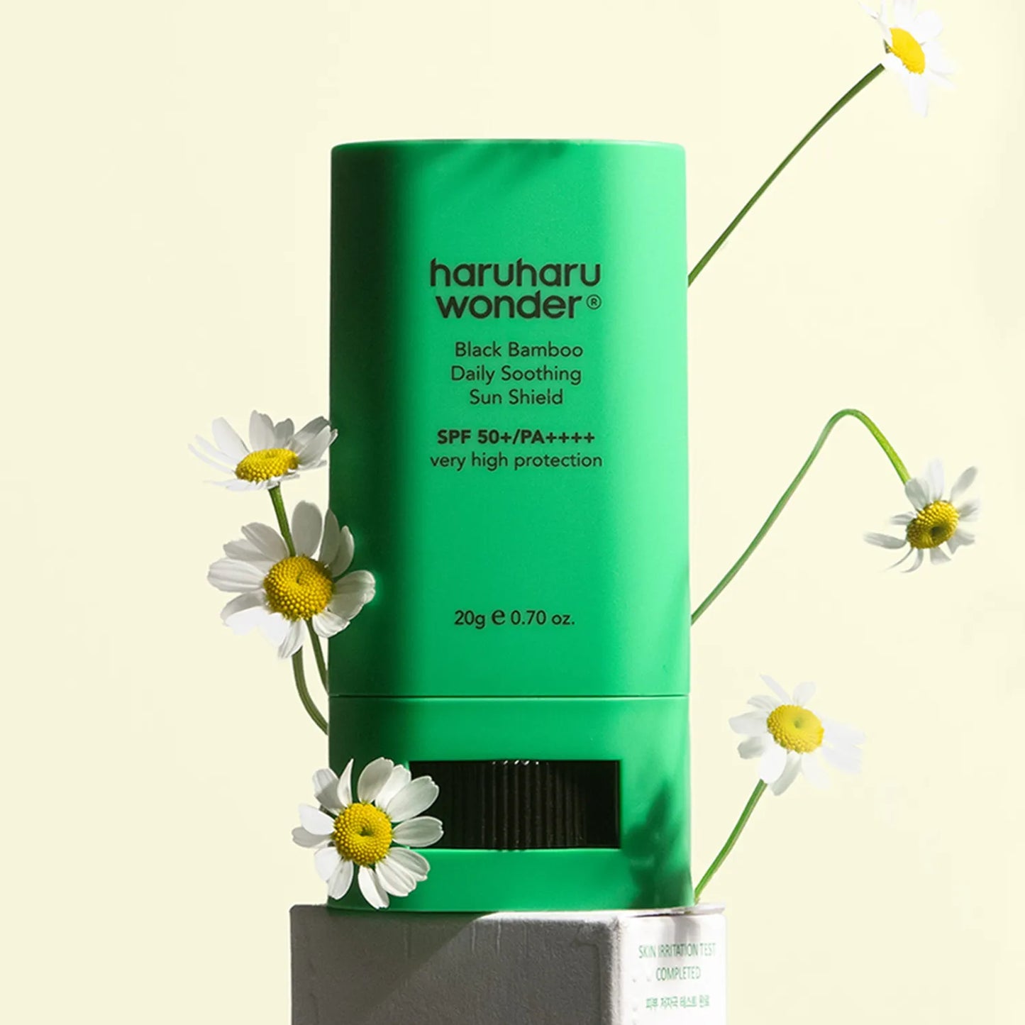 Haruharu wonder - Black Bamboo Daily Soothing Sun Shield