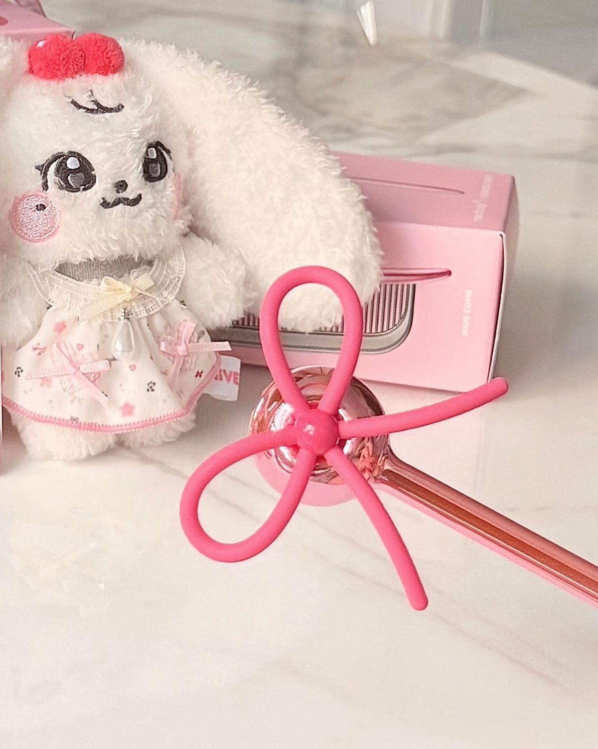 Medicube × FOREVER:CHERRY 🍒  Ribbon Cherry Glass Hair Comb