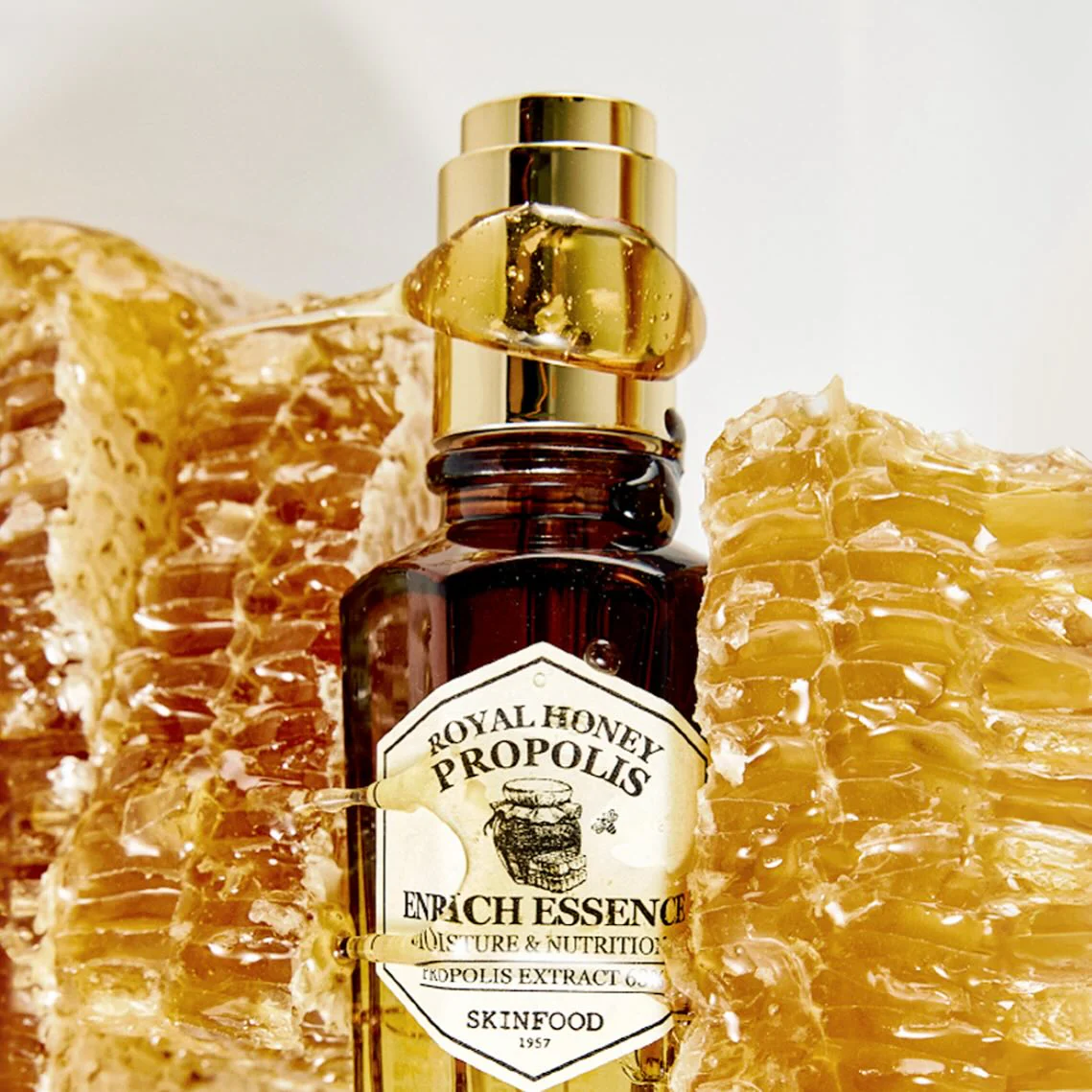SKINFOOD - Royal Honey Propolis Enrich Essence [50ml]