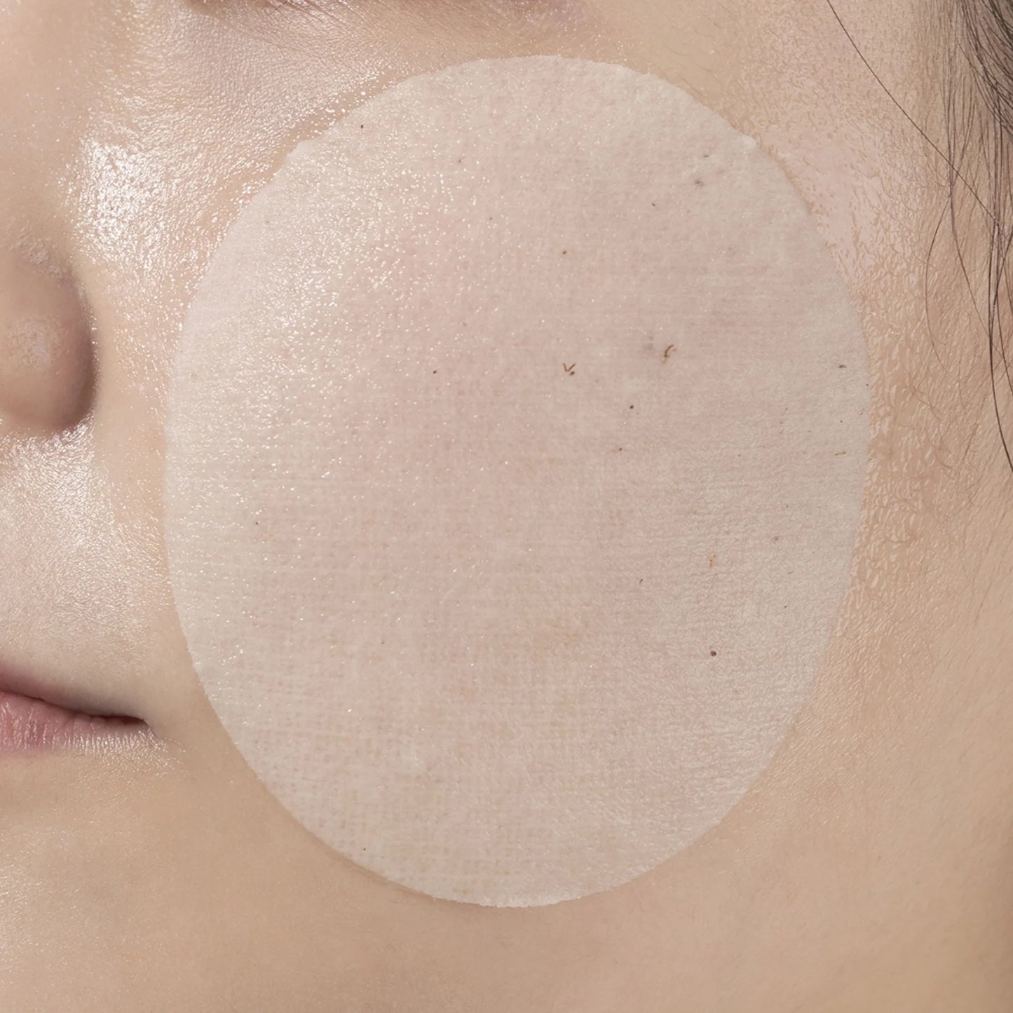 Numbuzin - No.3 Radiance Glowing Jumbo Essence Pad